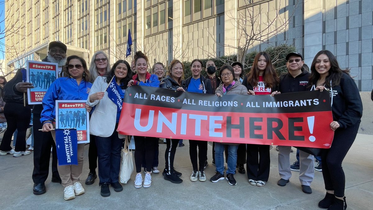 UniteHereL2's tweet photo. We won't go backwards! We are united to protect immigrant families and #SaveTPS! https://t.co/MqpY3XpBeu