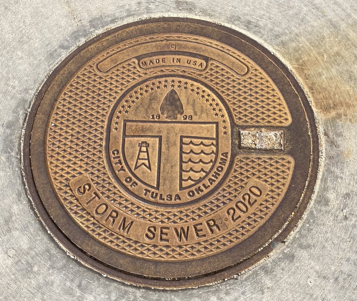 TimStarry's tweet image. Tulsa, OK #ManholeCoverMonday