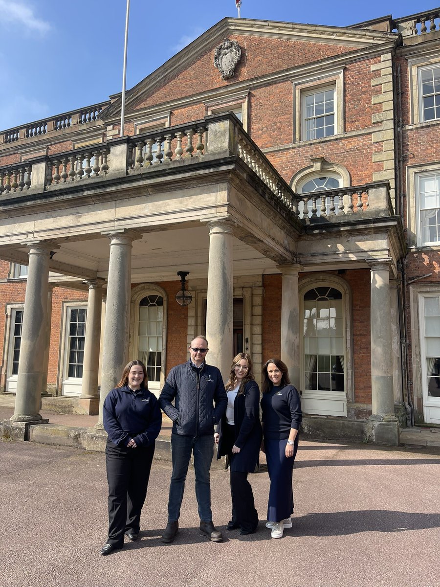 MyWorkwearCo's tweet photo. It was fantastic to network with so many local businesses at our Connect &amp; Collaborate event held at our lovely customer @westonparkofficial.
Thank you to our wonderful speakers Colin Sweeney, Colleen Mullarkey and Becky and Gayle from our team!
#MyWorkwear #ConnectandCollaborate https://t.co/yYxzSGMMGi