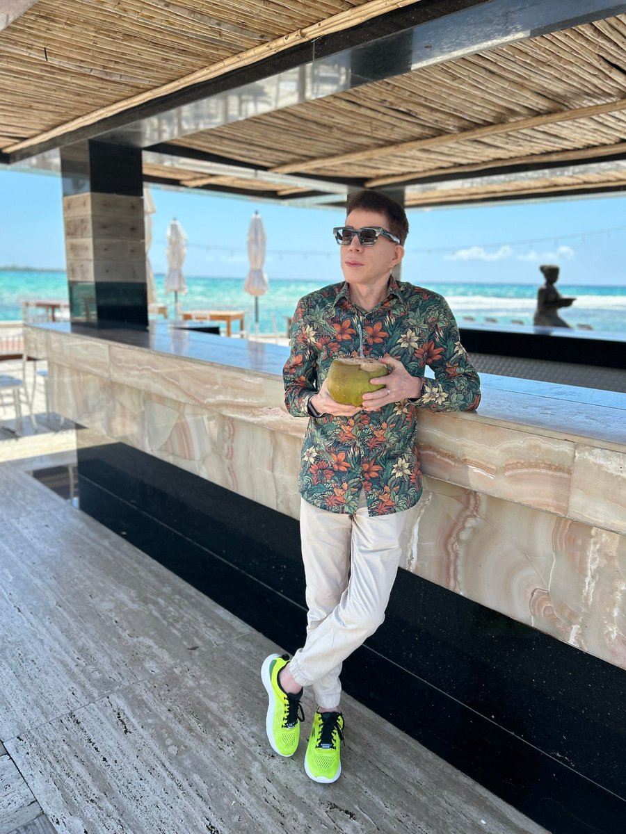 COCO CABRERA tweet media