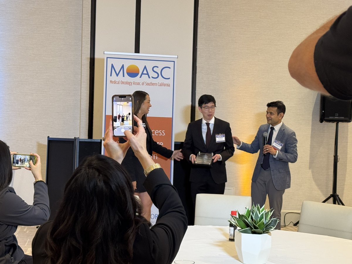 It was wonderful to see our first-year resident presenting her work at MoASC. Thank you all for the tremendous support in clinical research and enthusiastic trainees.#MoASC