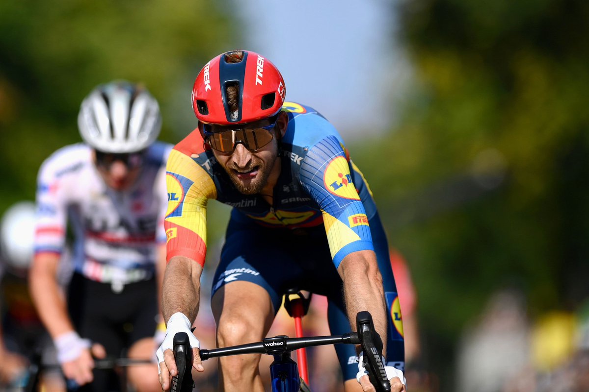 ‼️𝙎𝙖𝙫𝙚 𝙩𝙝𝙚 𝙙𝙖𝙩𝙚‼️Noteer 𝘇𝗮𝘁𝗲𝗿𝗱𝗮𝗴 𝟭𝟵 𝗷𝘂𝗹𝗶 𝟮𝟬𝟮𝟱 in je wieleragenda! De 12e editie van de #BaukeMollemaTocht. 🏳️🏁 Net als in 2024 bij het clubhuis van de #NWVG op sportpark Corpus den Hoorn. 

Rij mee met Bauke en schrijf je in➡️ bit.ly/3EHUDCA