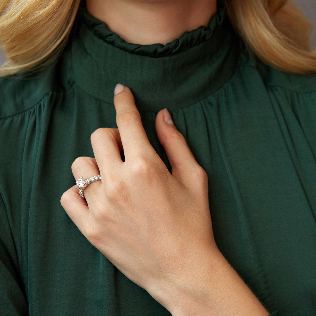 DunkinsDiamonds's tweet image. Every love story is beautiful, but yours is our favorite! 💖✨ We love hearing your engagement stories—how did your special moment happen? 

💍 #shesaidyes #happilyeverafter #loveanddiamonds #dunkinsdiamonds