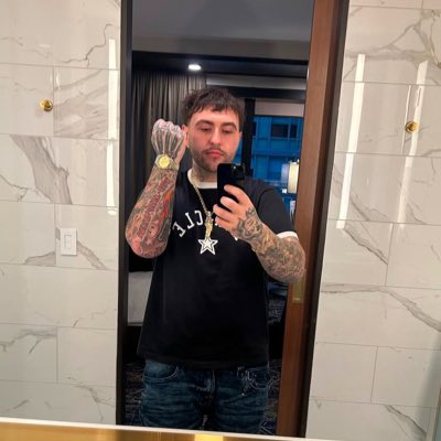 Findom_a's tweet image. #NewProfilePic