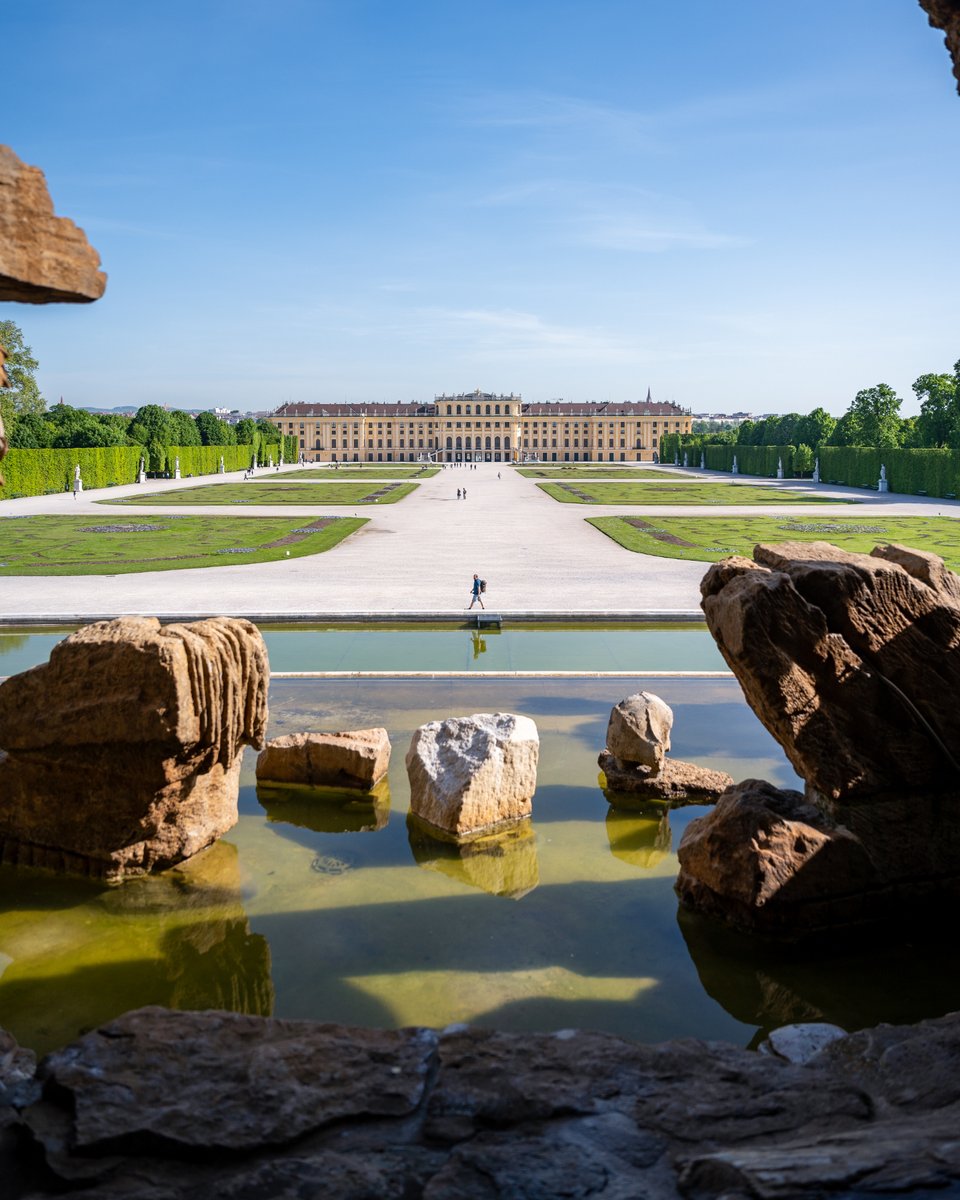 More than just a pretty #view: While spring has yet to fully unfold at #Schönbrunn, now is the perfect moment to appreciate the park’s design. 

The #park reflects a profound ideal: nature not as the untamed, but as something to be understood  and shaped by human reason. 

📸©SKB