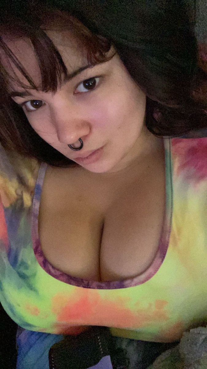 cleavage appreciation post