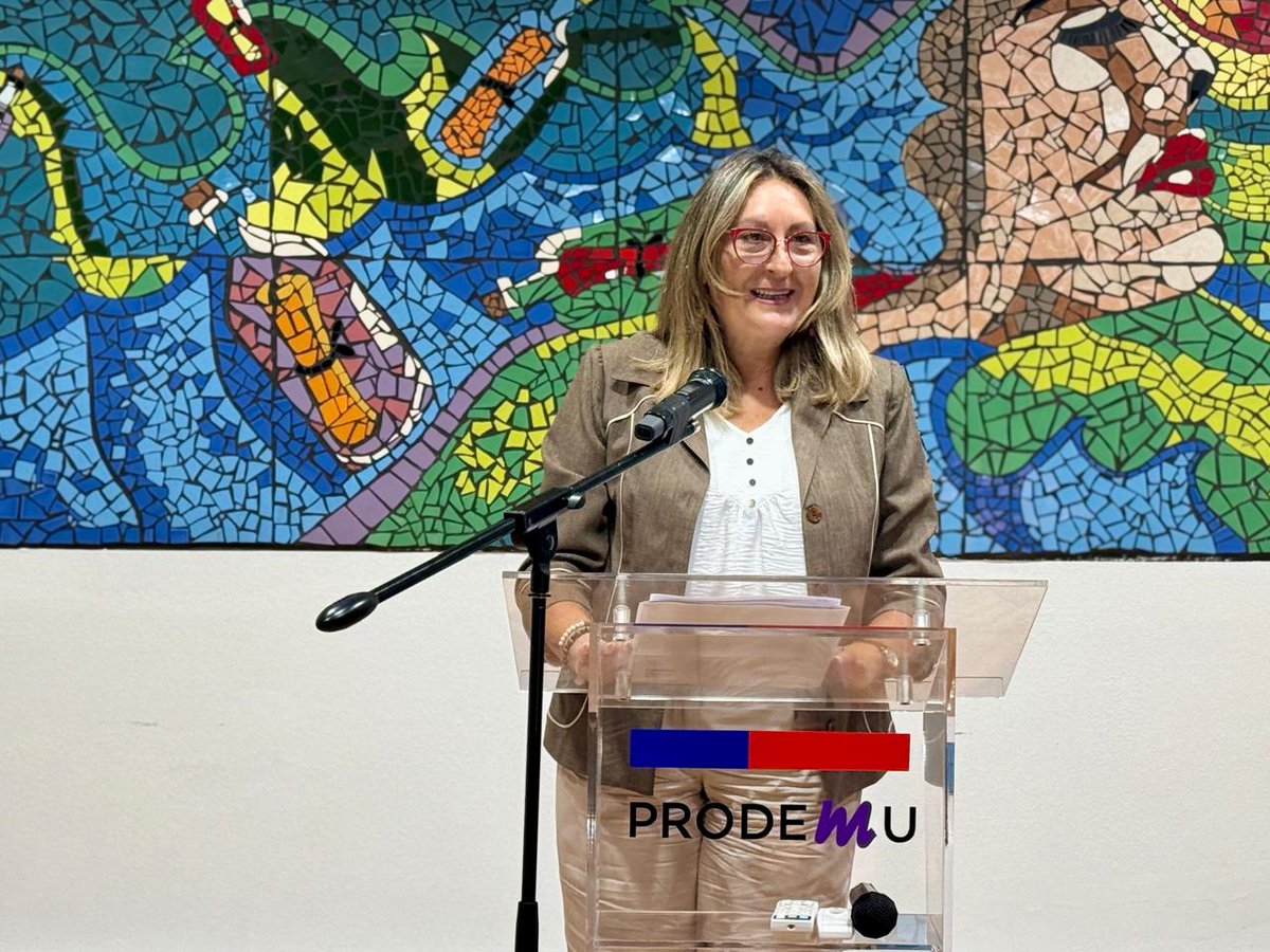 ¡Nuestras felicitaciones y todo el éxito!✨Hoy <a href="/PRODEMU/">PRODEMU</a> presentó a  Martha Vallejo, nueva Directora Ejecutiva Nacional de la fundación. Junto a PRODEMU, <a href="/SernamEGChile/">SernamEG Chile</a> y otras instituciones del Estado seguimos trabajando por fortalecer la autonomía económica de las mujeres.