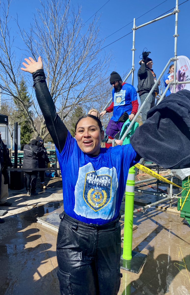TorontoMedics's tweet photo. The #SeasonForFreezin is here! ❄️ Yesterday, we joined @TorontoPolice and @Toronto_Fire at @TheTorontoZoo for #PolarPlunge2025.
Huge shoutout to the nine plungers from Team #TorontoPolarMedics and everyone who came out to support @SOOntario! #GoForTheCold #FreezinForAReason https://t.co/6OkIpXVmua
