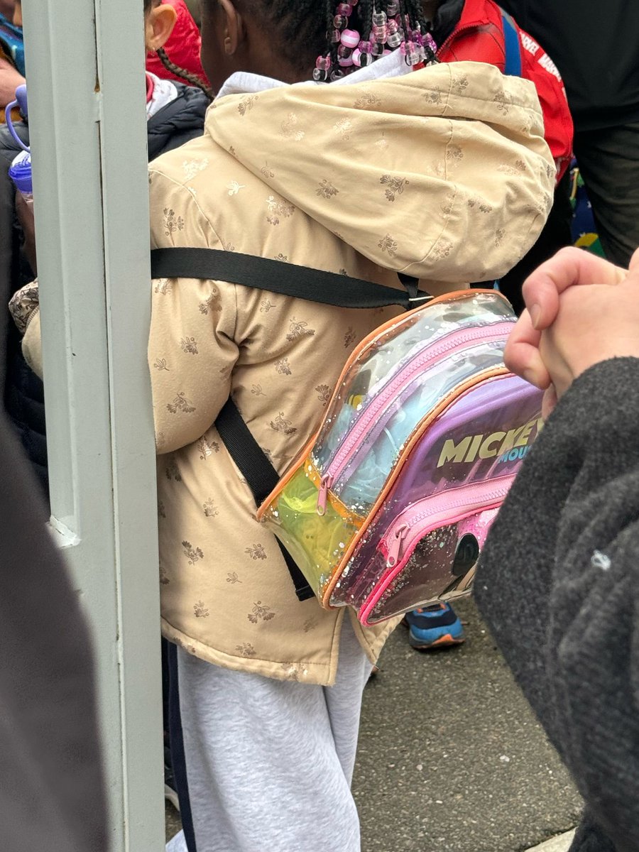 Nadege Azzaz tweet media