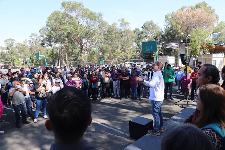 Alcaldía ÁlvaroObregón y Gobierno de la Ciudad de México apoyan regularización de vivienda en La Angostura
mexicoenlared.tv/alcaldia-alvar…