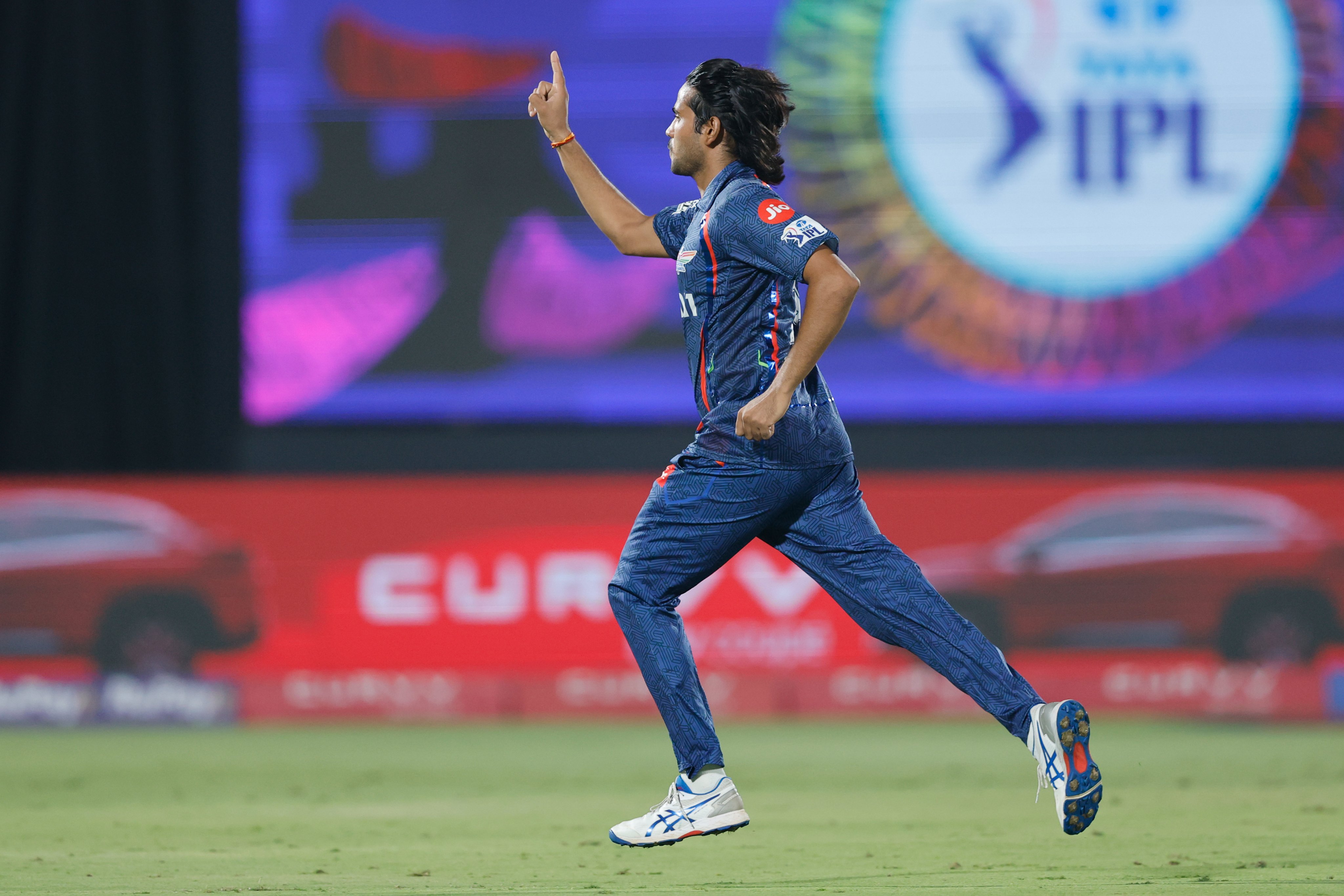 Digvesh Rathi got the wicket of Axar Patel, DC vs LSG, IPL 2025 | sportzpoint.com