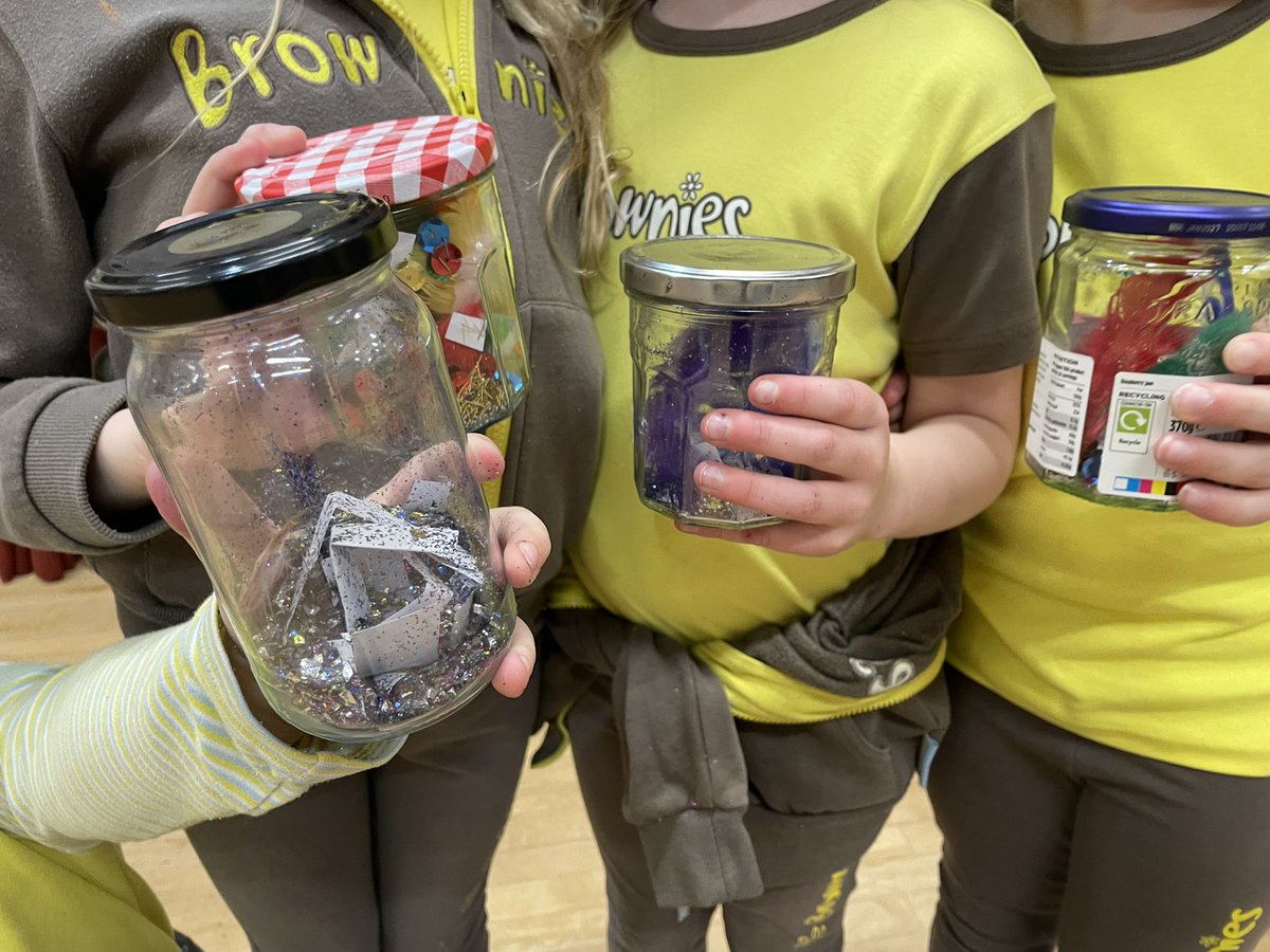 Olivia Grace Girlguiding tweet media