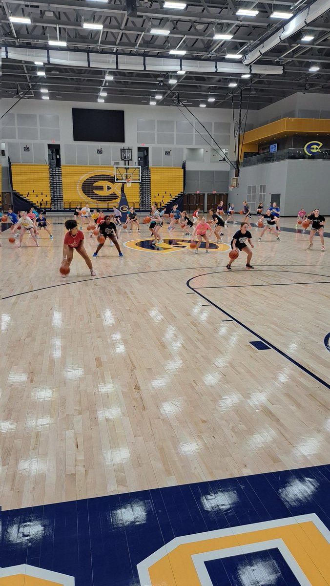 Mark Noll (@coachmarknoll) on Twitter photo Had fun at our Team Wisconsin Practice yesterday!
I love seeing so many good players in one facility!
<a href="/vcteamwi/">Team Wisconsin</a> <a href="/teamwinoll/">Team Wisconsin Girls</a> Had fun at our Team Wisconsin Practice yesterday!
I love seeing so many good players in one facility!
<a href="/vcteamwi/">Team Wisconsin</a> <a href="/teamwinoll/">Team Wisconsin Girls</a>