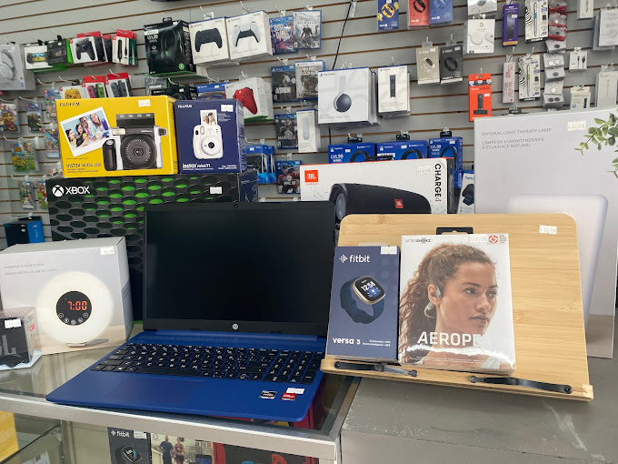 CanadianBPB's tweet image. Tech solutions made easy with Screenshot Computers! From hardware sales to expert repairs, we’ve got Lac La Biche covered. Your trusted local tech partner. #TechExperts #LacLaBiche #ComputerSolutions