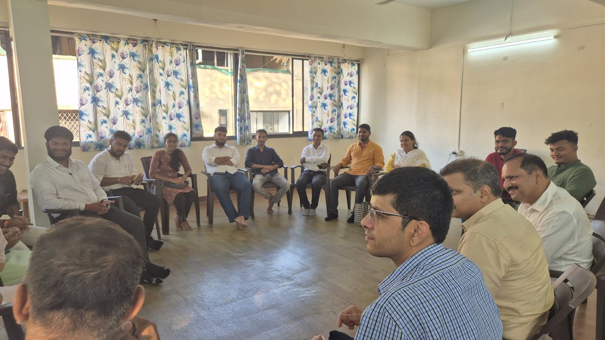 अभाविप राष्ट्रीय संगठन मंत्री श्री.  आशिषजी चौहान, यांच्या गोवा प्रवासाच्या निमित्ताने गोव्यातील कार्यकर्ते आणि पूर्व कार्यकर्त्यांच्या सोबत भेट झाली. भेटी निमित्ताने गोव्यातील अभाविपचे काम तसेच गोवा विद्यापीठातील अनेक सामाजिक व शैक्षणिक मुद्यांवर चर्चा झाली.
