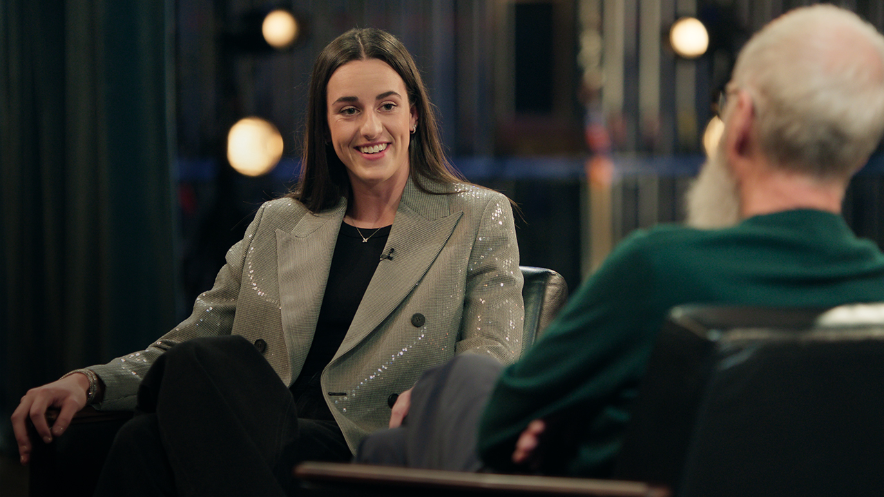 Netflix on X: "David Letterman will interview WNBA star Caitlin Clark in an  upcoming episode of My Next Guest Needs No Introduction with David  Letterman. Coming April 8. https://t.co/rWaHyDh6Bu" / X