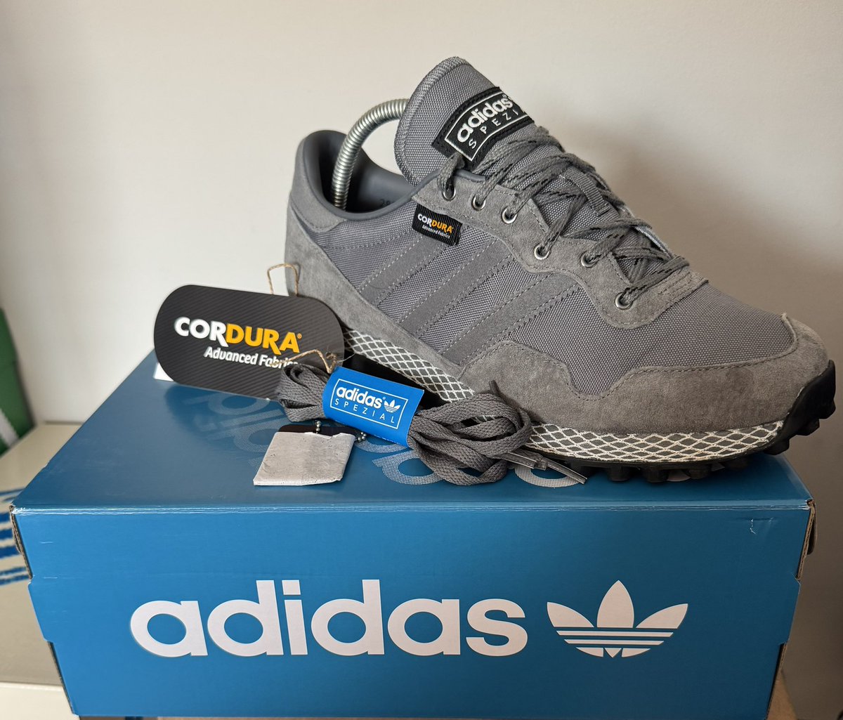 kodger73's tweet photo. 💥💥💥FOR SALE💥💥💥

adidas Moscrop Spzl

Size 8 - worn once 

£74 TYD

Any shares would be greatly appreciated TIA 🤝🏼 https://t.co/2L3NRuDbZC