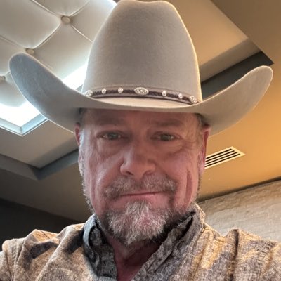 AndrewWAM's tweet photo. #NewProfilePic https://t.co/DmHEPslYzD