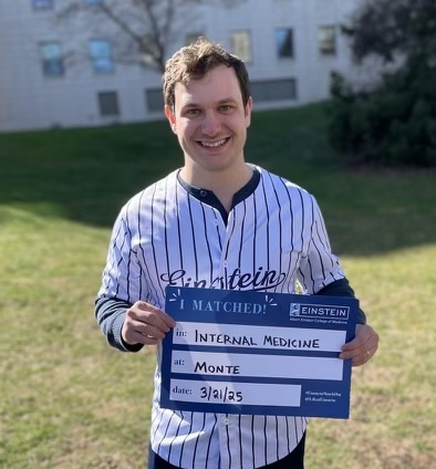 Montefiore Einstein Department of Medicine (@einsteindeptmed) on Twitter photo We're thrilled that Daniel Guttman <a href="/EinsteinMed/">Albert Einstein College of Medicine - Official</a> will be pursuing residency <a href="/montefioreIM/">Moses-Weiler Internal Medicine Residency</a>. "I'm grateful to continue my journey at such a supportive and dynamic institution, and to care for the patients who make this so meaningful." #MatchDay2025 #internalmedicineresidency We're thrilled that Daniel Guttman <a href="/EinsteinMed/">Albert Einstein College of Medicine - Official</a> will be pursuing residency <a href="/montefioreIM/">Moses-Weiler Internal Medicine Residency</a>. "I'm grateful to continue my journey at such a supportive and dynamic institution, and to care for the patients who make this so meaningful." #MatchDay2025 #internalmedicineresidency