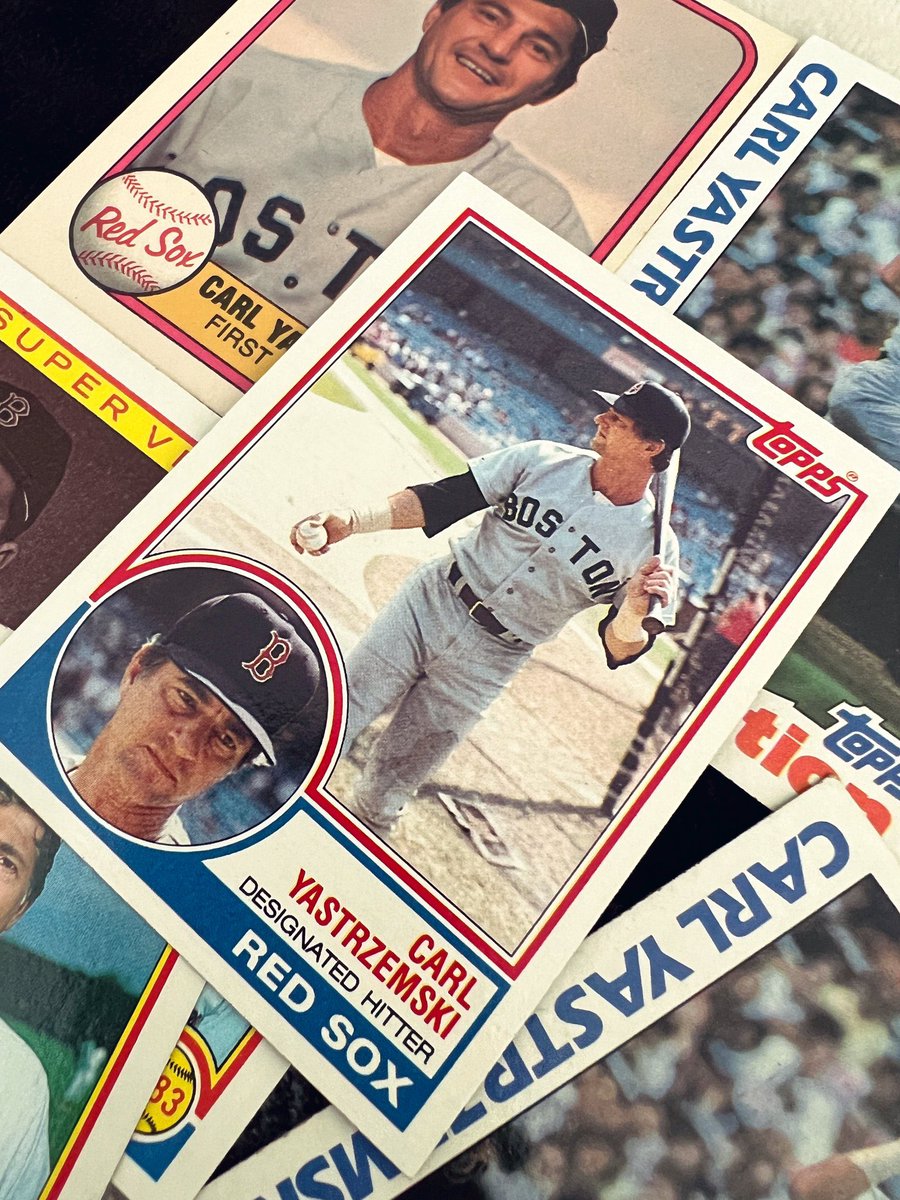 CardiacDrop's tweet photo. I love these cards in my collection. ‘81 Topps Yaz and ‘90 Topps Abbott ⚾️ #PCCorner ⚾️ 💨 🔥
#MondayMix 💫 https://t.co/MfVSHNzwGF