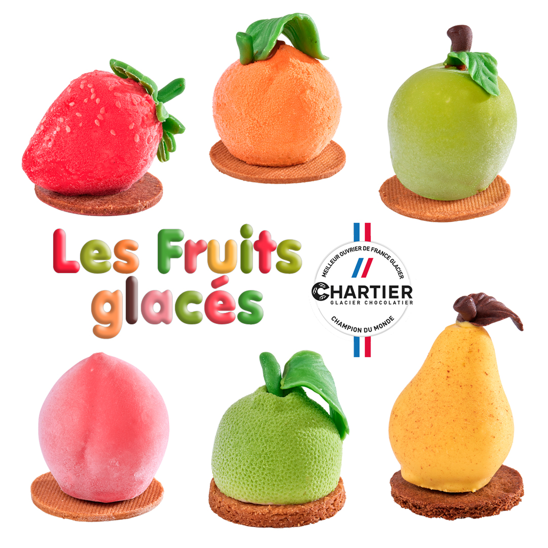 Ils sont de RETOUR : Les FRUITS GLACÉS par un #MOFGlacier 🇫🇷
🍏La Pomme 🍊La Clémentine 🍐La Poire 🍓La Fraise  🍑La Pêche  🍋Le Citron vert   
Nos 6 créations originales en boutique #Vannes 
Infos et commandes  sur alainchartier.fr
#AlainChartier #Fruitsglacés #Morbihan