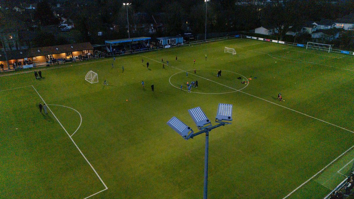 grasslad's tweet image. Chasing the dream, one pitch prep at a time. Shoutout to @takeley_fc for the backing and of course +3 points 🔵⚪️

#PitchPerfect #ChaseTheDream #Groundsman