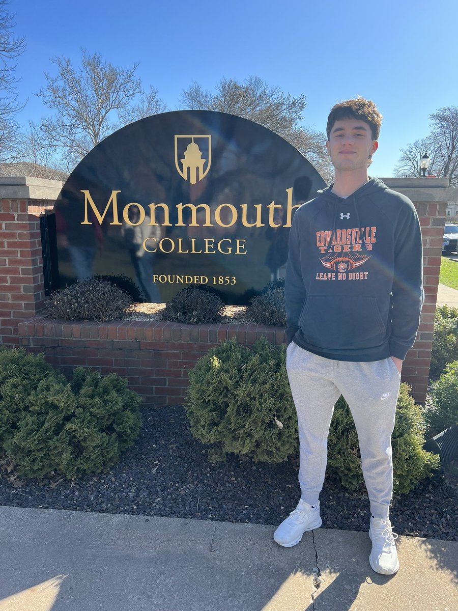 Had a great visit at Monmouth College this weekend. Super great facilities and campus! Thank you to Coach Braun and Coach Graham! <a href="/MCBraunyBoy/">Chad Braun</a> <a href="/RollScotsFB/">Monmouth College Football</a>