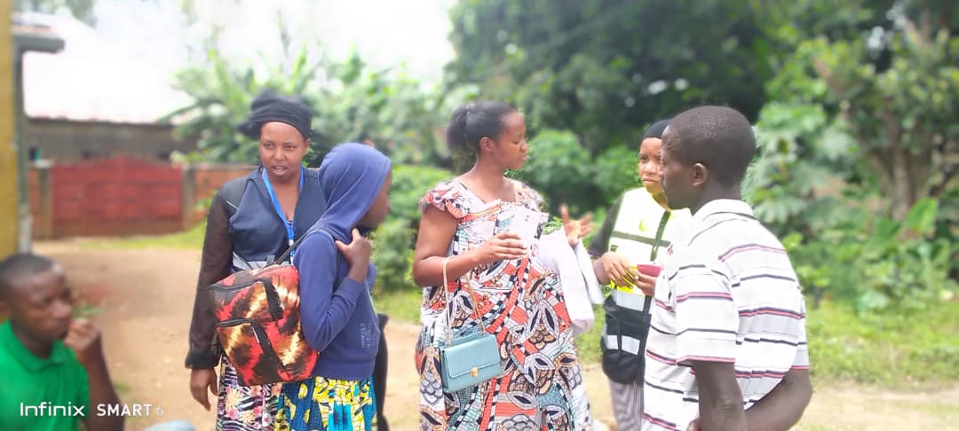 MSYvolunteers's tweet photo. Uyu Munsi Urubyiruko Rw'abokorerabushake Mu #Murenge Wa #Muhoza Twabyukiye Mugamba , Twakoreye Mu# Kagari Ka #Mpenge Umudugudu wa #Giramahoro  Aho Twafatanyije N'inzego Z'ibanze Mukugenzura Ingo Zikoresha #Abana Batujuje Imyaka (Bari munsi Y'imyaka 18) Kandi https://t.co/YYzg1HpBNt