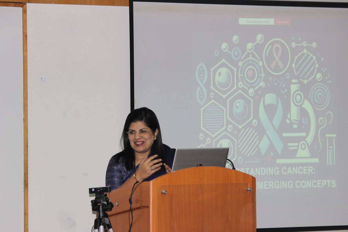 dls_snioe's tweet photo. 🎉Workshop on #UnderstandingCancer
Honored to host Dr. Neerja Bhatla, a distinguished obstetrician and gynecologist from AIIMS, New Delhi, and Padma Shri awardee (2025), celebrated for her groundbreaking work in #cervicalcancer treatment methodologies, as our Chief Guest today✨ https://t.co/wyJiUNZ2Wy