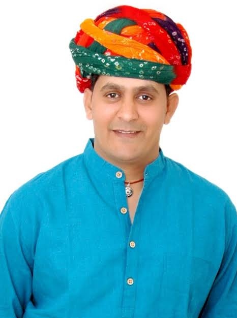 ।। जय श्री राधा ।।
<a href="/RajCMO/">CMO Rajasthan</a>
#फार्मासिस्ट_भर्ती_2023
13 वर्षो की तपस्या और,
 बरोजगारी से मुक्ति का,
वादा किया साकार।
धन्य हो <a href="/RajGovOfficial/">Government of Rajasthan</a> सरकार,
बारम्बार आभार <a href="/BhajanlalBjp/">Bhajanlal Sharma</a>
सरकार।🙏🏻
#आपणो_अग्रणी_राजस्थान
<a href="/narendramodi/">Narendra Modi</a>
<a href="/AmitShah/">Amit Shah</a> 
<a href="/GajendraKhimsar/">Gajendra Singh Khimsar</a>
<a href="/jawaharbedam/">JAWAHAR SINGH BEDHAM</a> 
<a href="/ramlalsharmabjp/">Ramlal Sharma</a>