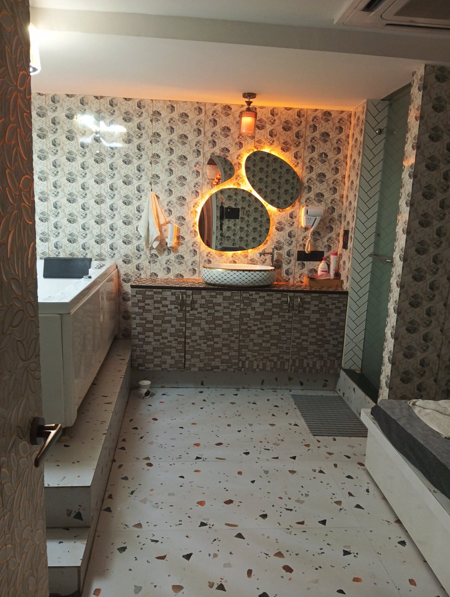spa_reef's tweet photo. A sanctuary where luxury breathes - every treatment is a masterpiece, every moment an indulgence. Your escape to extraordinary awaits.
📍 Indiranagar
📞 +91 87520 04600 
🌐 https://t.co/sz1wrZJplO
e #LuxurySpaBangalore #IndiranagarSpa #BestSpaInBangalore #TreatYourself https://t.co/onIFr0Qglp