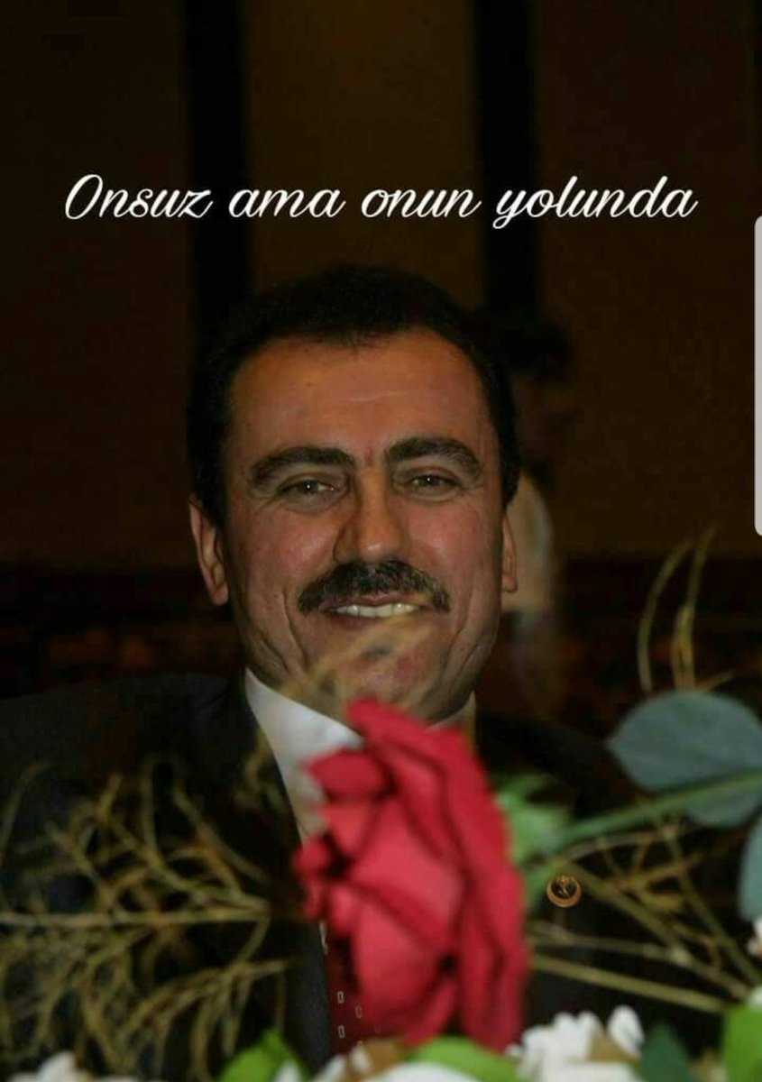 "Bırak cellatlar bizi ölümlü sansın güzel..."

Muhsin Başkanım, 
Sen hiç ölmeyeceksin...

Yolun yolumuz, kavgan kavgamızdır...