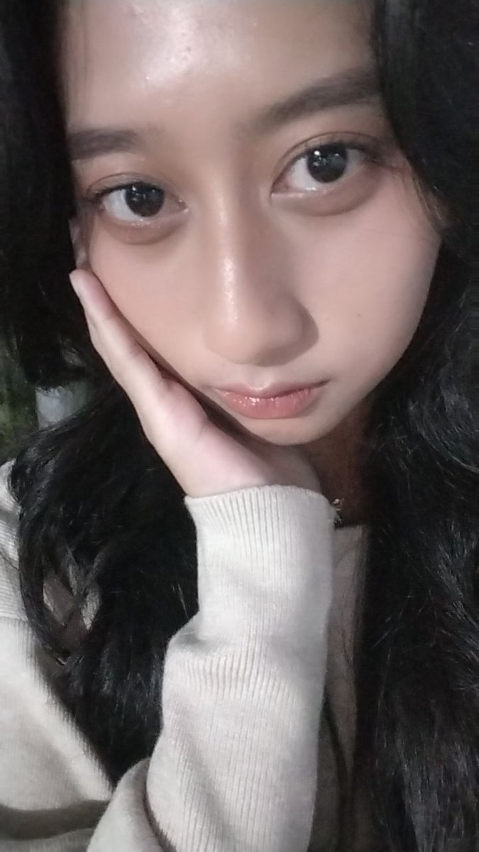 azea putri tweet media