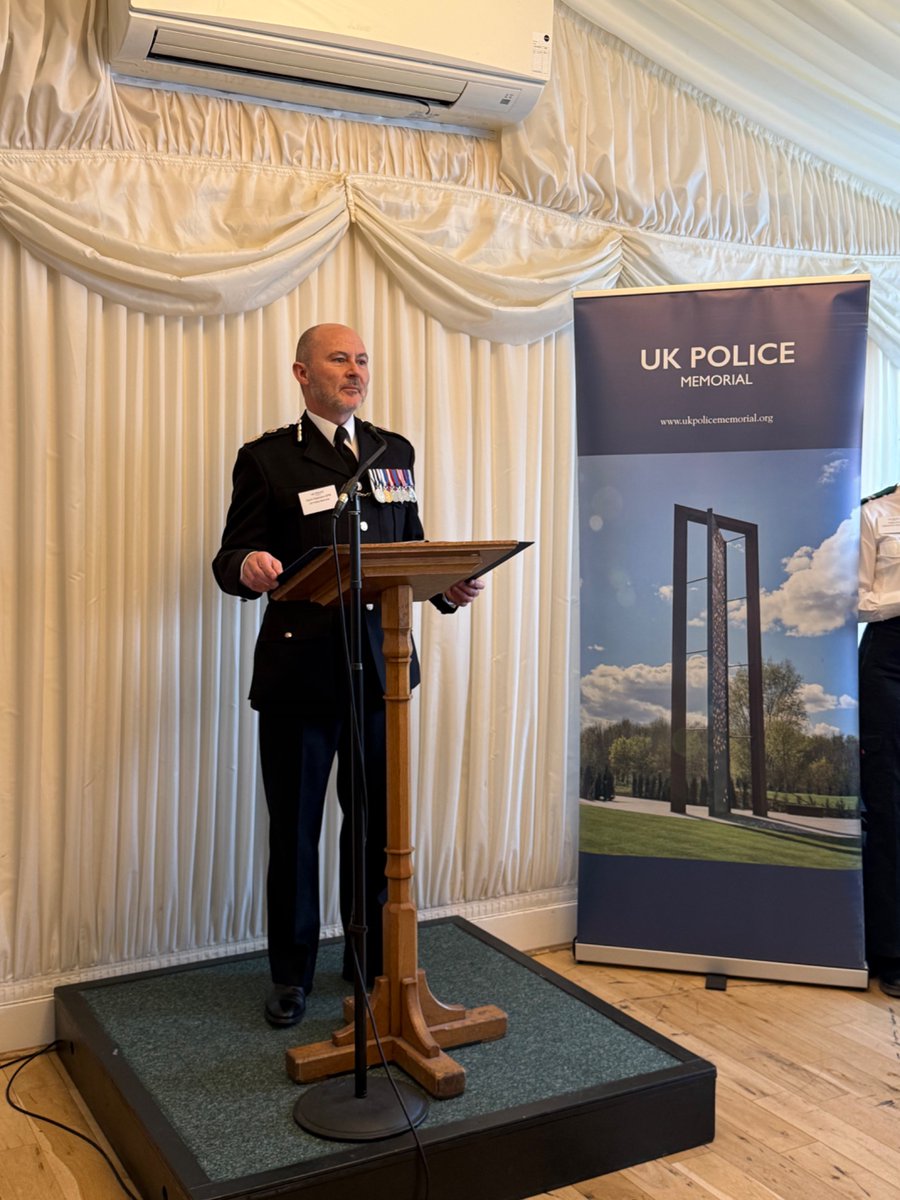 ukpmemorial's tweet photo. At the launch of the education programme Chair of Trustees Gavin Stephens said ‘The programme is about shaping the future. By educating young people on the principles of policing, justice, and public service, we can build stronger, more connected communities.’ https://t.co/lTPQ9U7L84