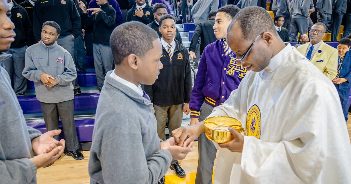 Last week, the St. Augustine High School community came together in faith to honor St. Joseph, our patron saint. A beautiful celebration of tradition, brotherhood, and devotion!
Swipe through to relive the moments
📸: Cedric Ellsworth