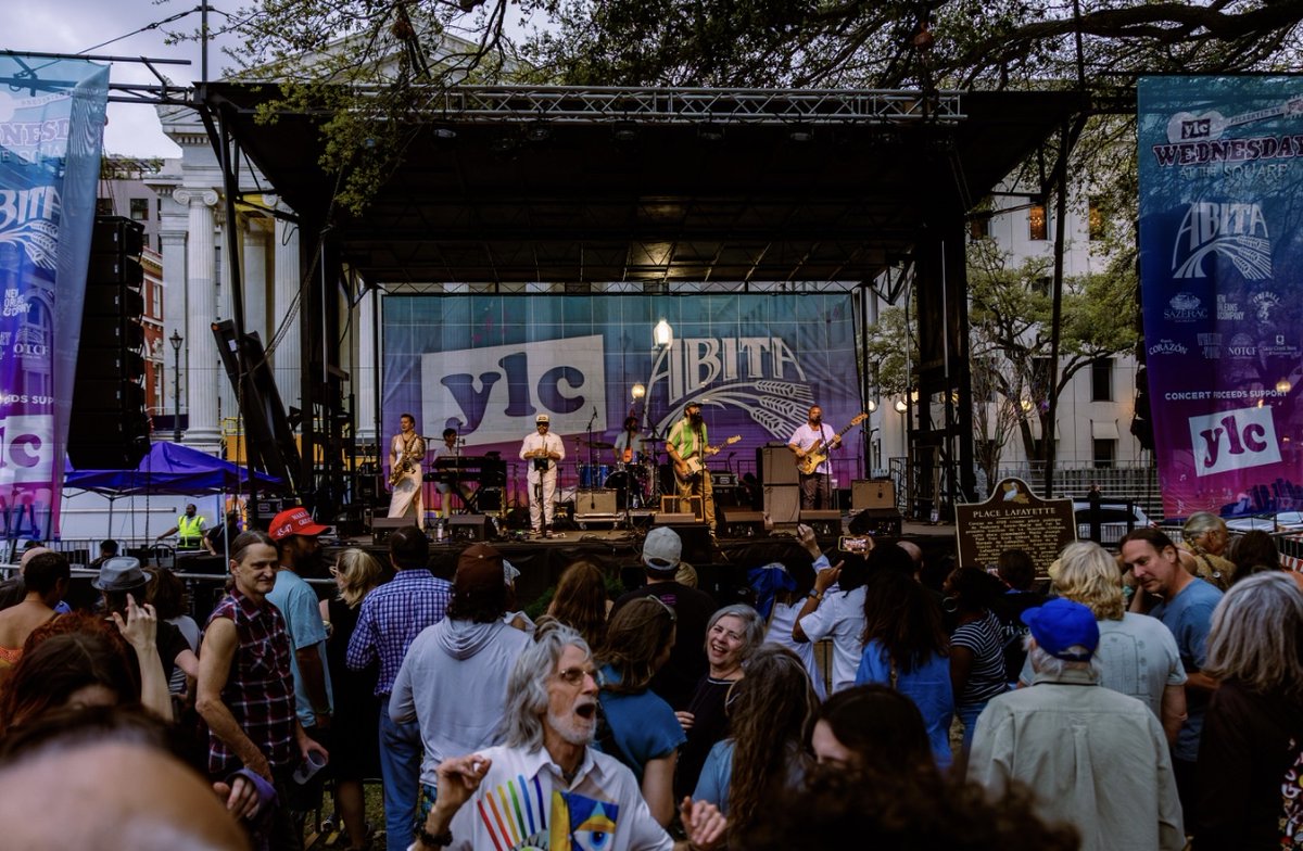 Wed at the Square tweet media