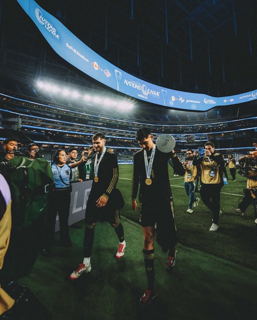 AllFutbolMX's tweet photo. Pictures that go hard. 🥶 https://t.co/RhxgFb9tpD