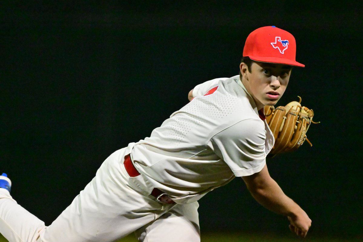 Top Performers Last Week

Jesse Klein: 3-5, HR, 2 RBI
Nate Kinder: 2B, HR, 2 RBI
Gavin Pead: 5.2 IP, 1 R, 5 K

#Mustangball | #Thestable