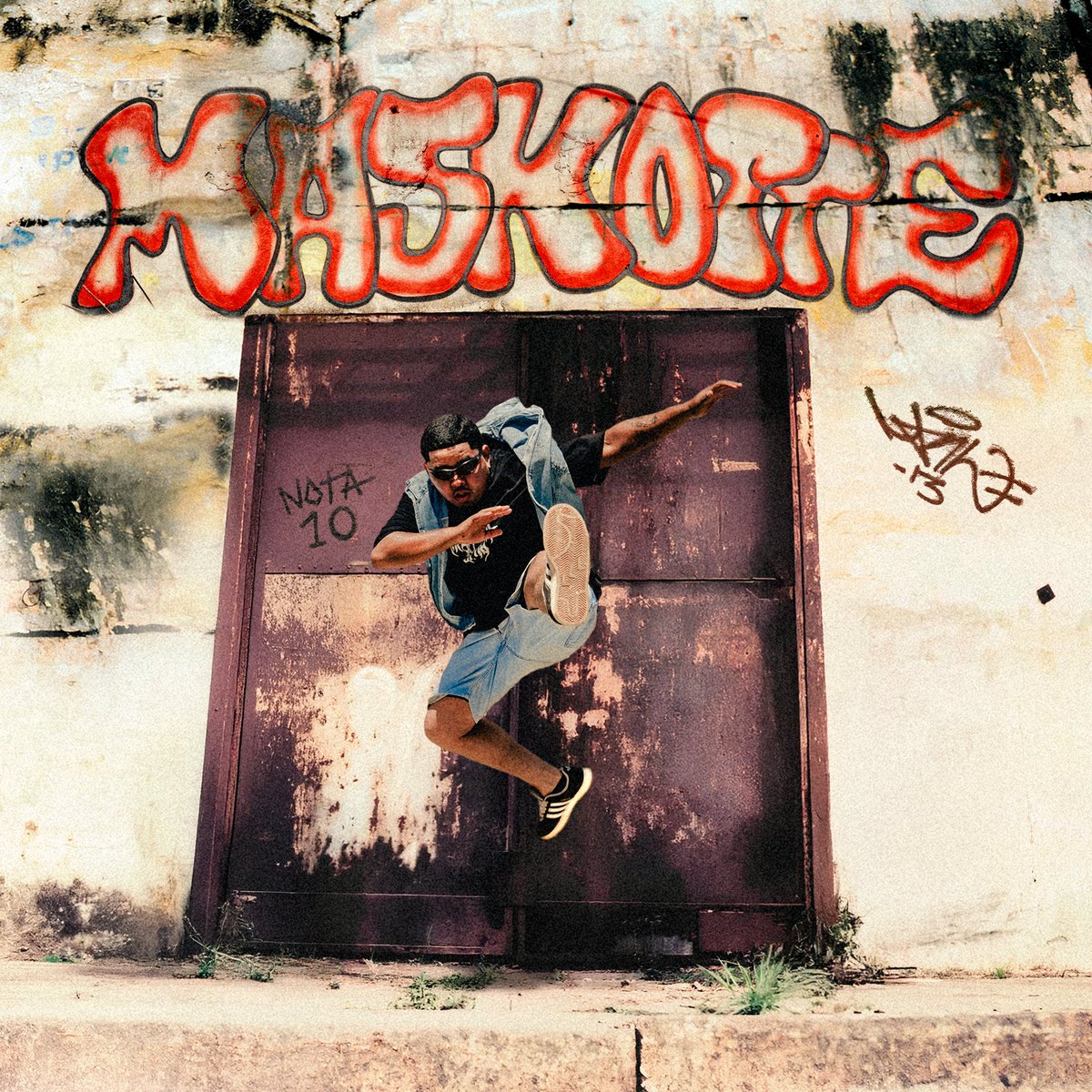 Banda Nocaute - Nocaute (1999) // MASKOTTE - Nota 10 (2025)

📷: <a href="/wanscheeffer/">dirigido por</a>