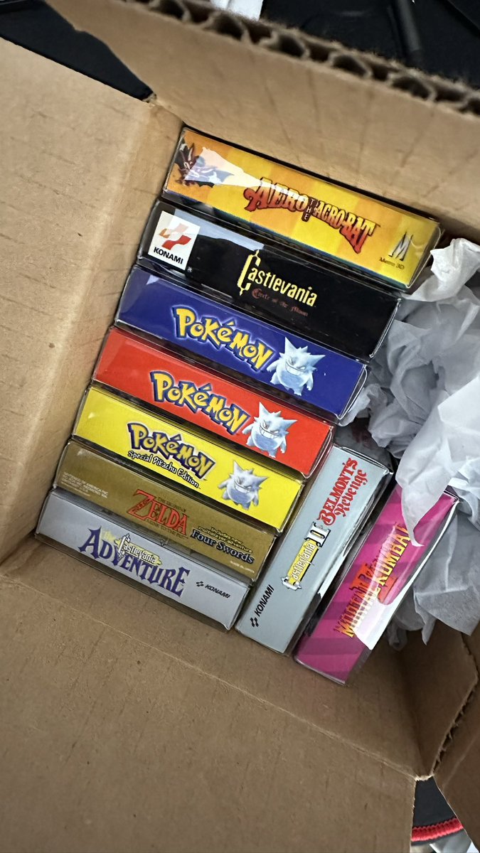 Lord_Landeros's tweet image. ¡Llegaron cajitas de @MiniBoxGaming64!