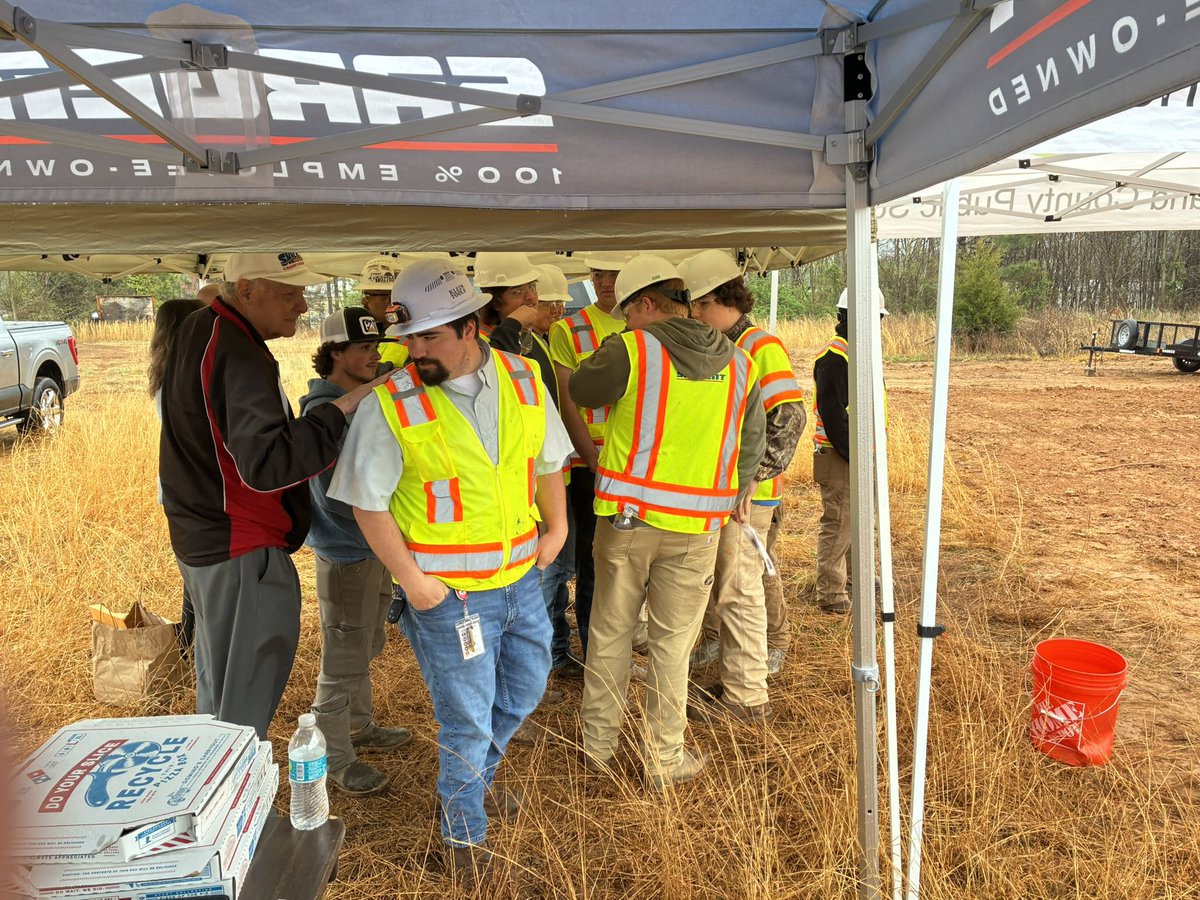 Our GHS heavy equipment operator students are competing in the SKILLs USA state contest today. GHS is the defending the state title from the last two years and going for a third! Thanks to our sponsors Sargent corporation and Caterpillar. Good luck bulldogs !