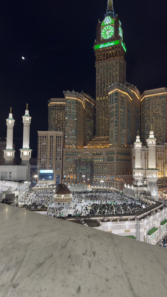 الحمدُلله الذي رزقني زيارة مهوى الافئدة
في هذا الشهر الفضيل 🤍