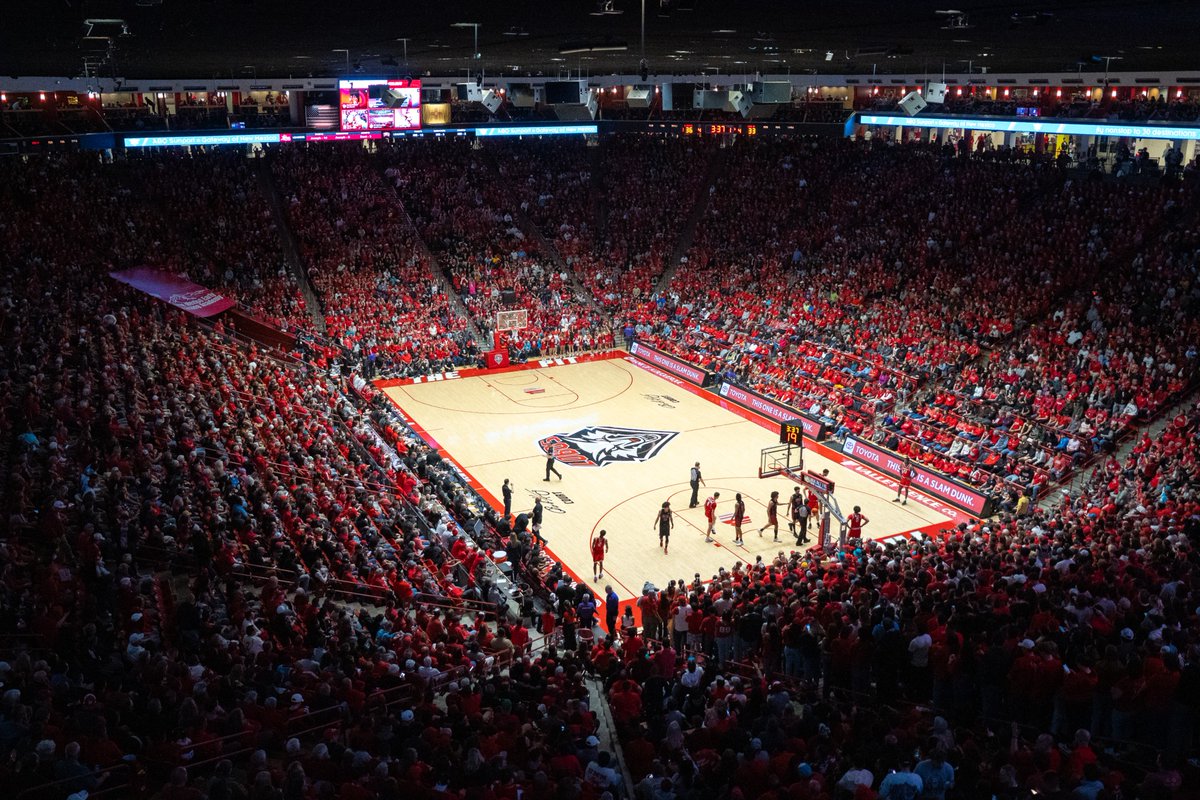 UNM's tweet image. Thank you, Lobos and the New Mexico community, for a fantastic season of support. 🫶