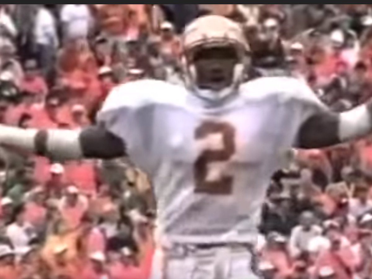 Coach_Aayce's tweet photo. @davidpollack47 Deion Sanders punt return!!!! https://t.co/89vcKDkNwn