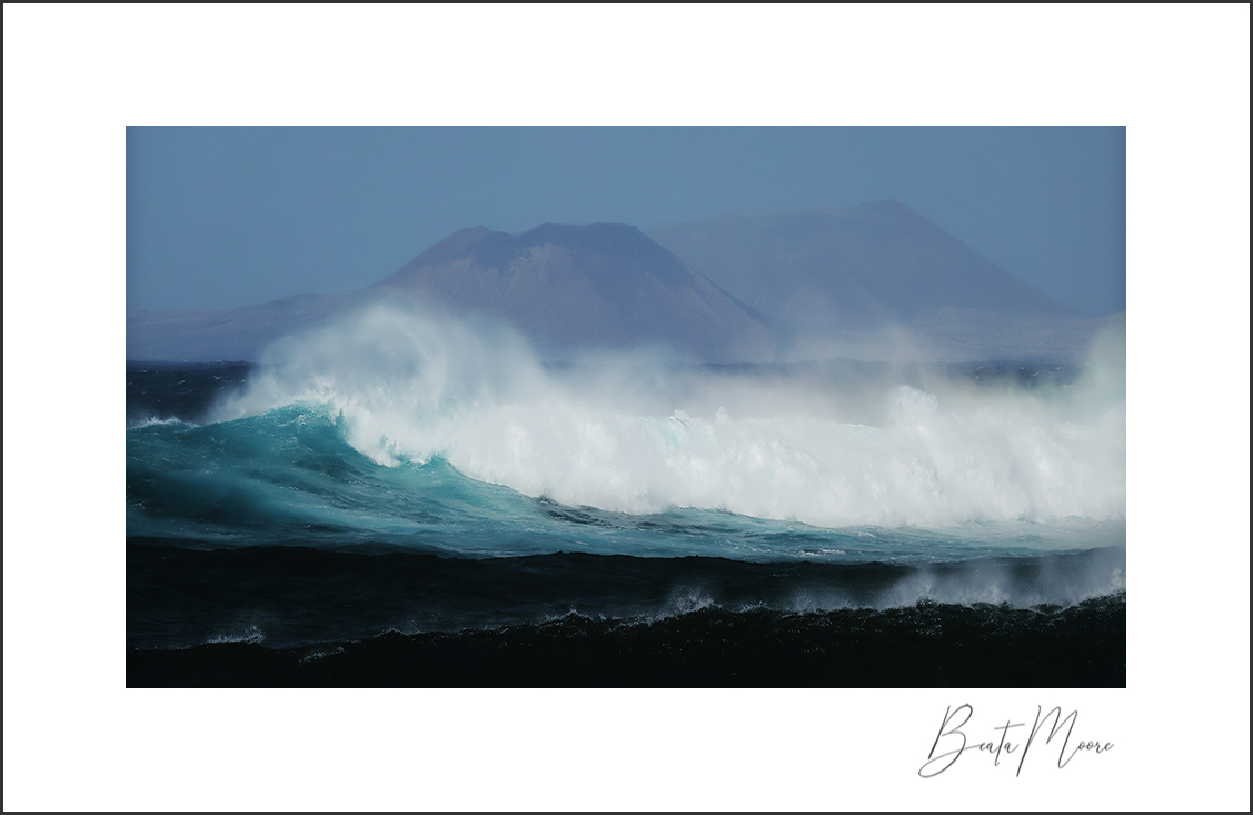 Beata Moore (@beam00re) on Twitter photo My trip to Lanzarote trip was great. Only my rental car had panic attacks about speed limits, corners, stop signs, and more. Back to photography though - unusually, I decided on the 16:9 format as it represented best the linear drama of the moment. <a href="/CanonUKandIE/">Canon UK and Ireland</a> My trip to Lanzarote trip was great. Only my rental car had panic attacks about speed limits, corners, stop signs, and more. Back to photography though - unusually, I decided on the 16:9 format as it represented best the linear drama of the moment. <a href="/CanonUKandIE/">Canon UK and Ireland</a>