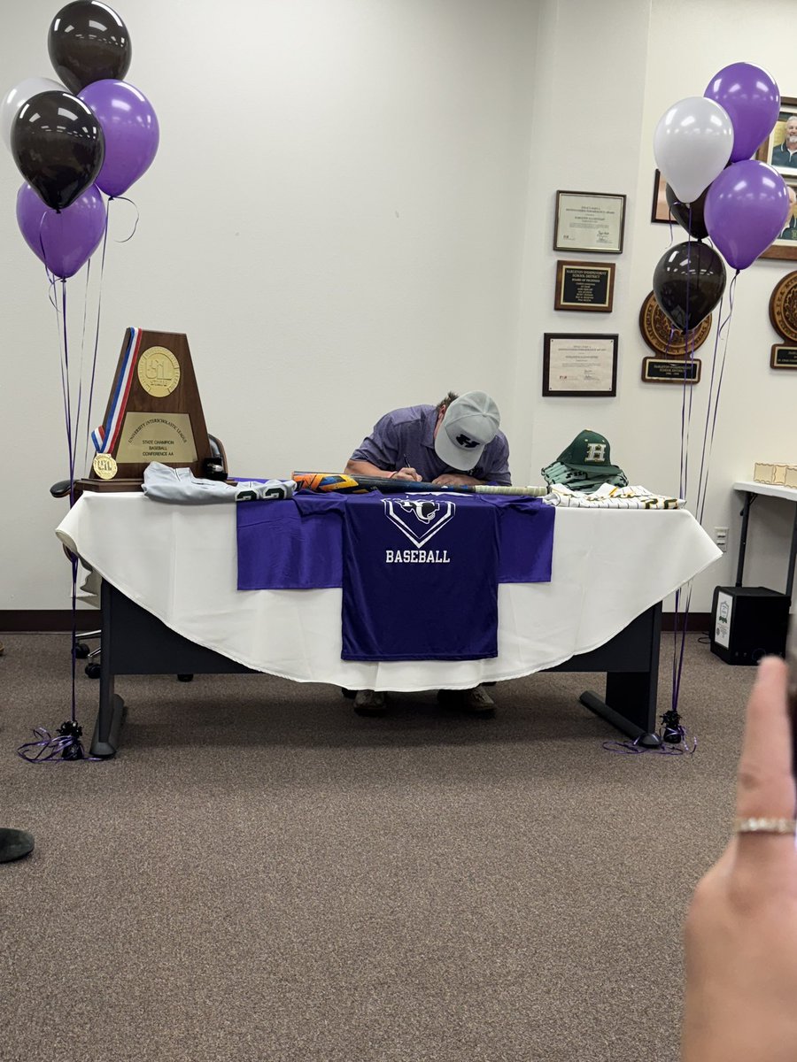 gage shirts tweet media