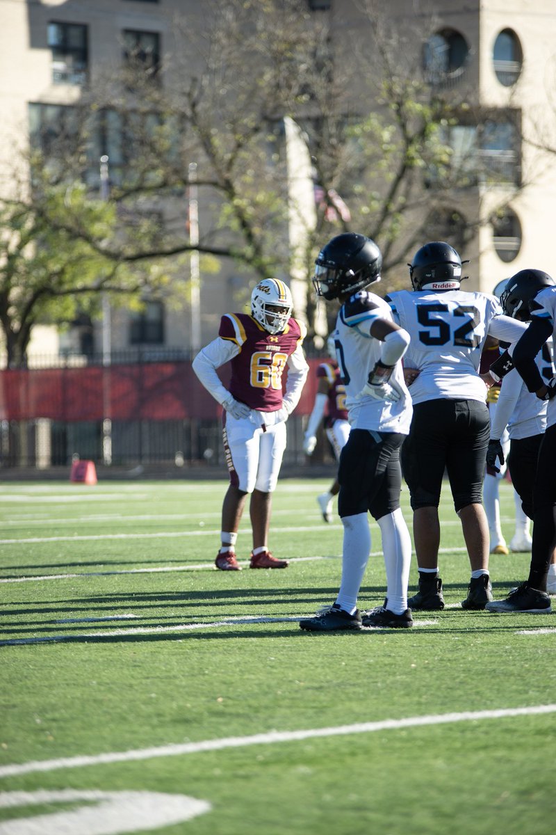 Jbyrd60's tweet image. Senior season loading..
DT ‘2026
just looking for a chance
6’0 255
hudl.com/v/2RFJEb