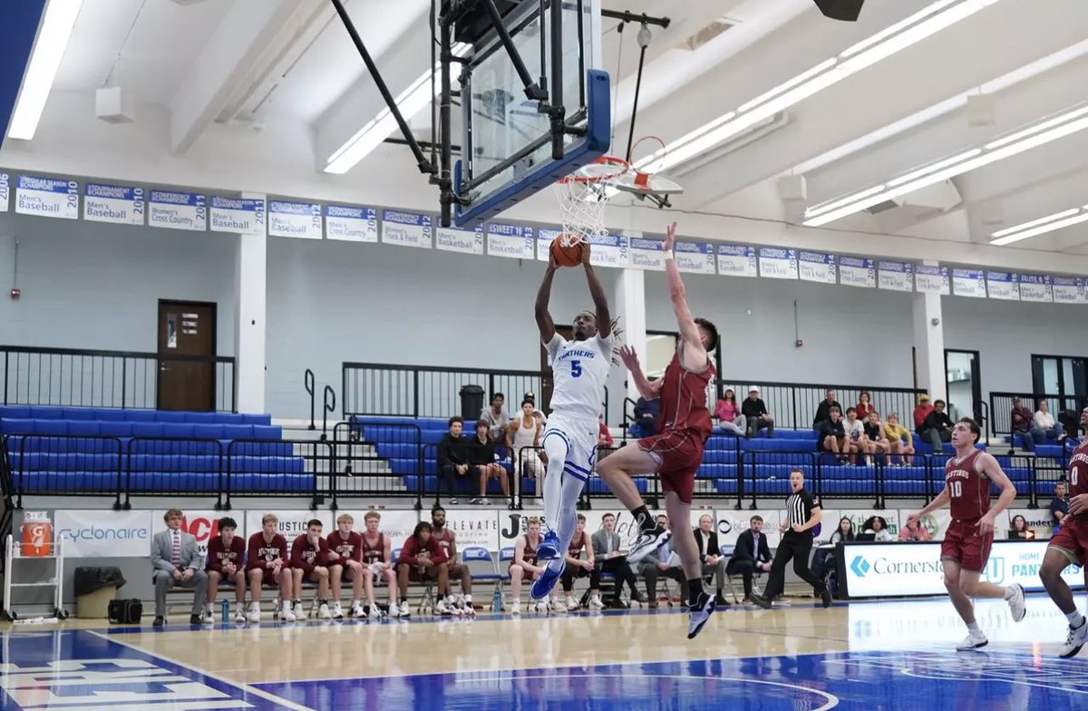 jadonmelvin12's tweet photo. Grateful to receive an offer from York University! Thank you @CoachMitch10 for the opportunity! @JUCOadvocate @KevinMoses38 https://t.co/MhTu0Dh8hV