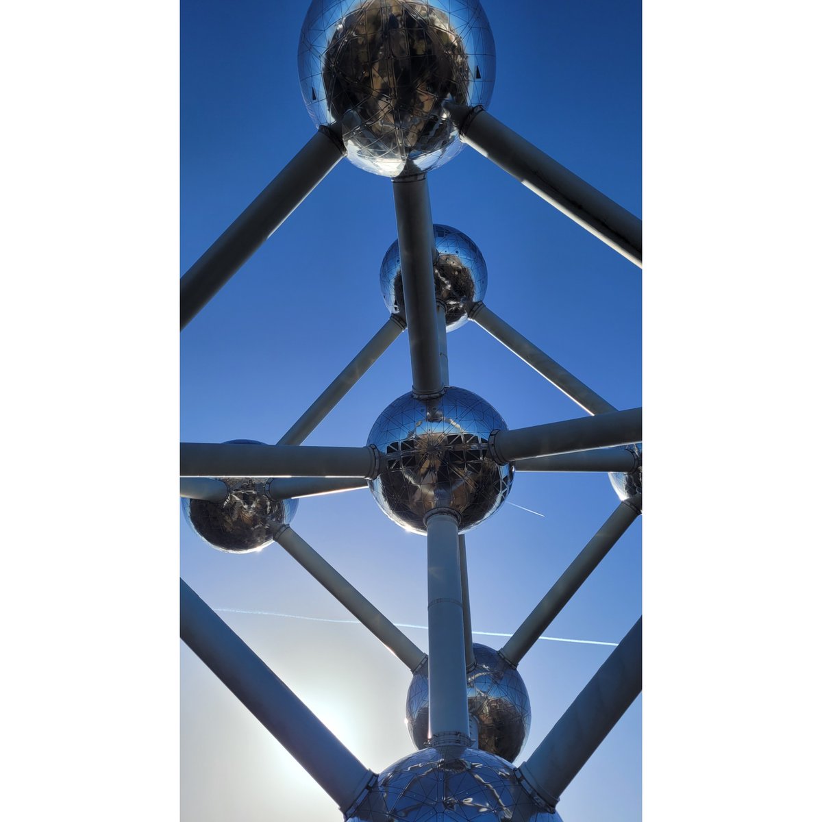 Juki_W's tweet image. The Atomium &amp;amp; Design Museum Brussels, Belgium 🇧🇪

Julaayy.blogspot.com/2025/03/the-at…

#blog #blogger #fblog #fblogger #liverpool #liverpoolblog #liverpoolblogger #theatomium #theatomiumbrussels #designmuseumbrussels #Brussels #belgium #holiday #travels #citybreak #tourists #review