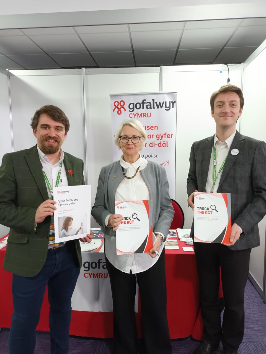 We're back from Llandudno where we attended Plaid Cymru's Spring Conference, banging the drum for unpaid carers with MSs, MPs, Councillors and anyone who'd listen!

Diolch am y sgyrsiau!
